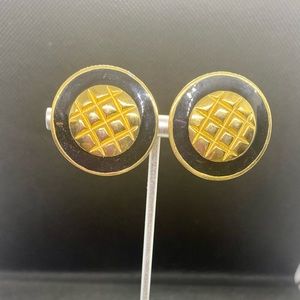 St John Vintage Clip-Ons